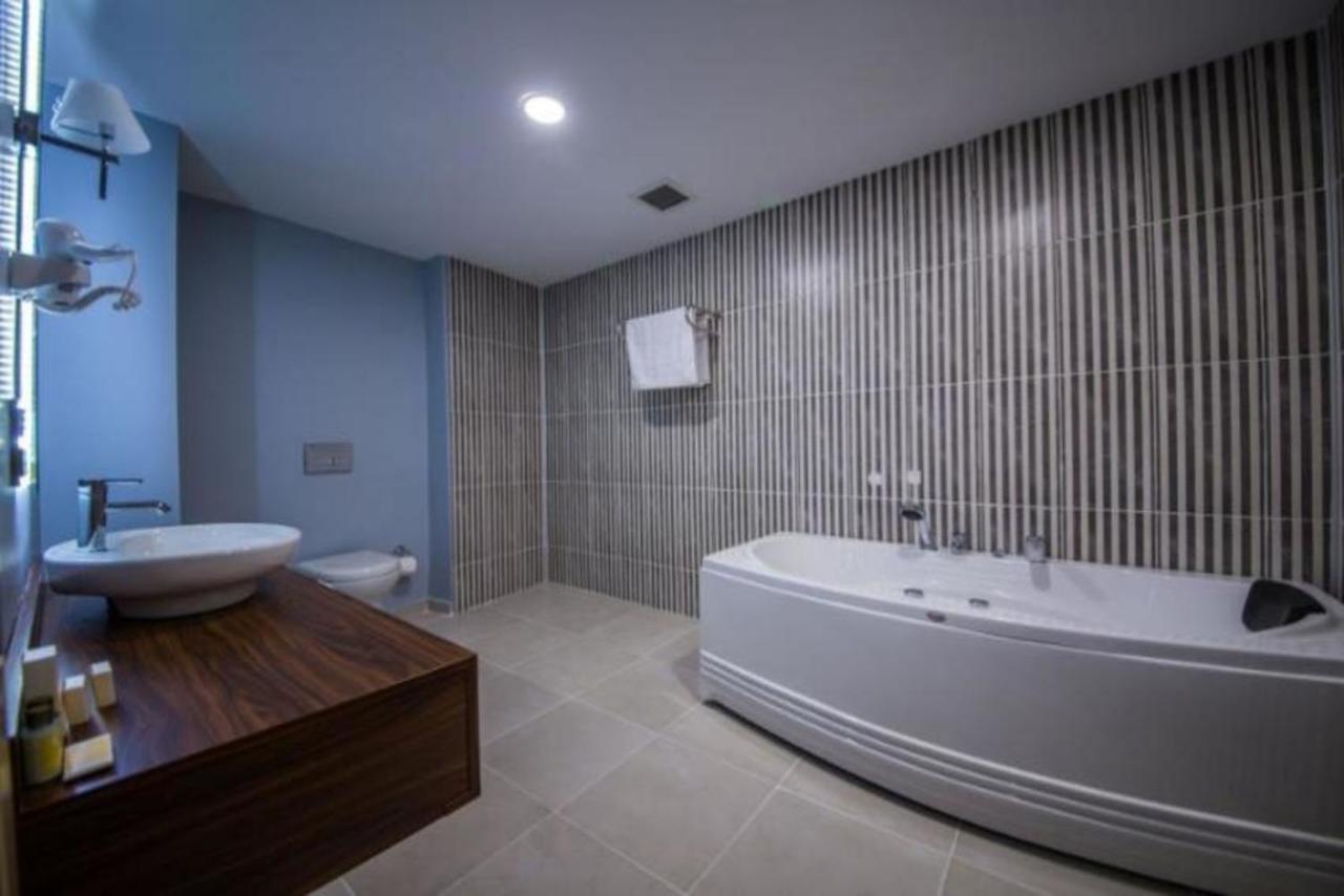 Bendis Hotel Halic エクステリア 写真